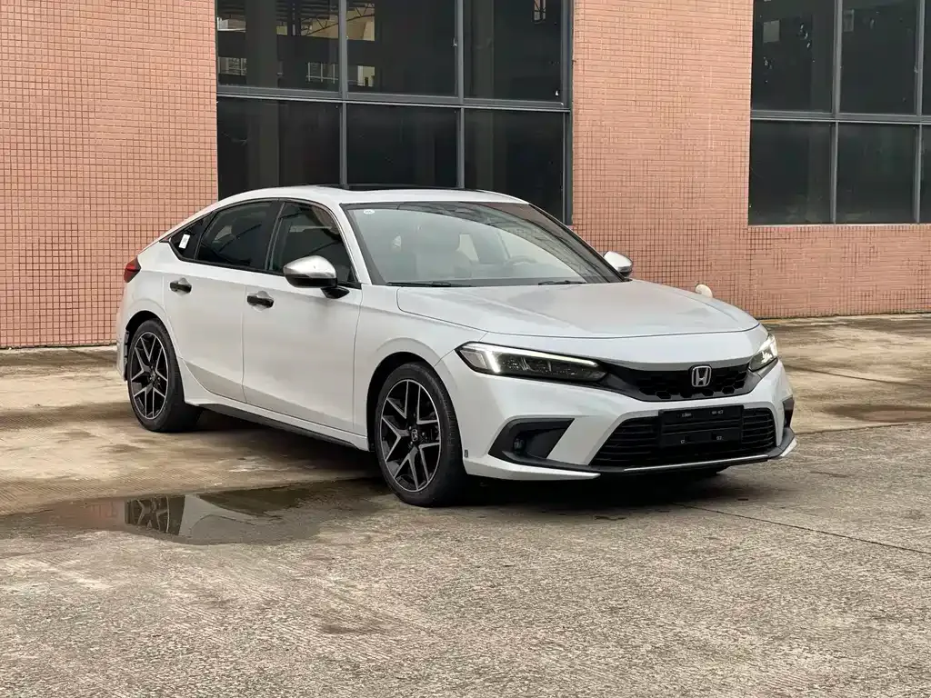 Honda Civic — фото 7
