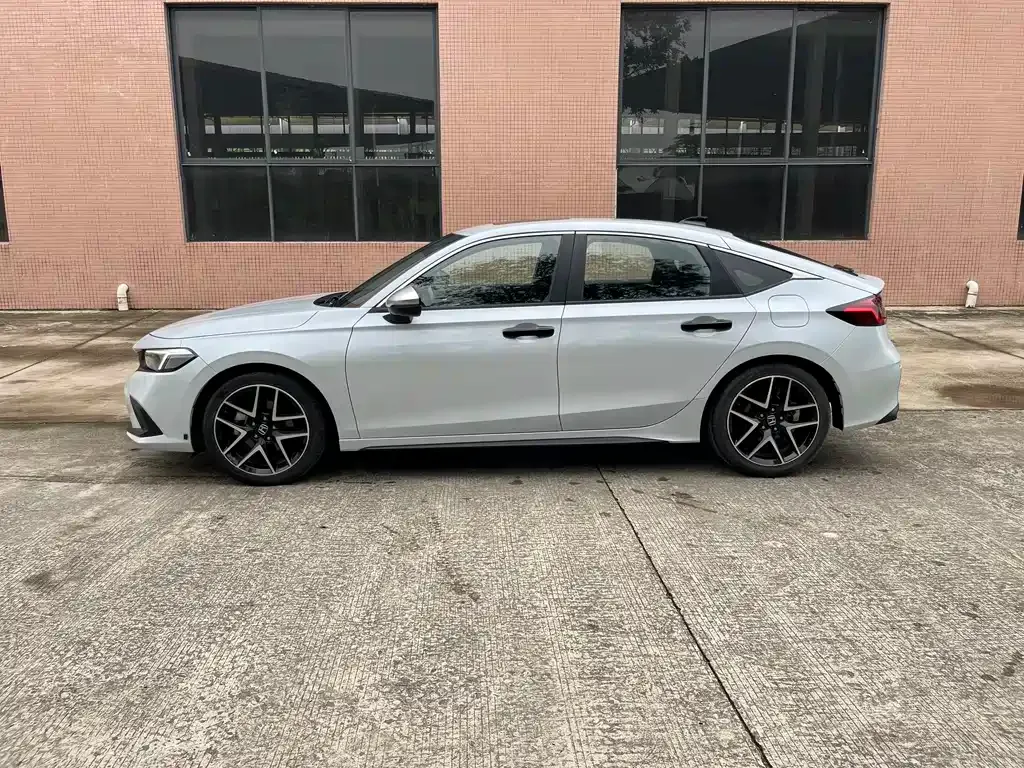 Honda Civic — фото 9