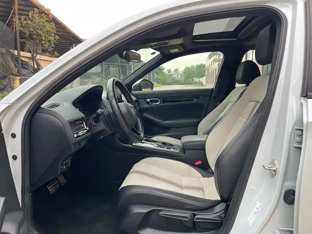 Honda Civic — фото 2