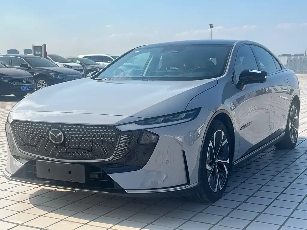 Mazda EZ-6