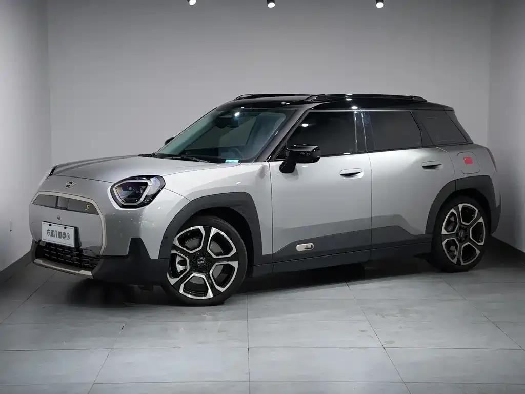 MINI Aceman EV