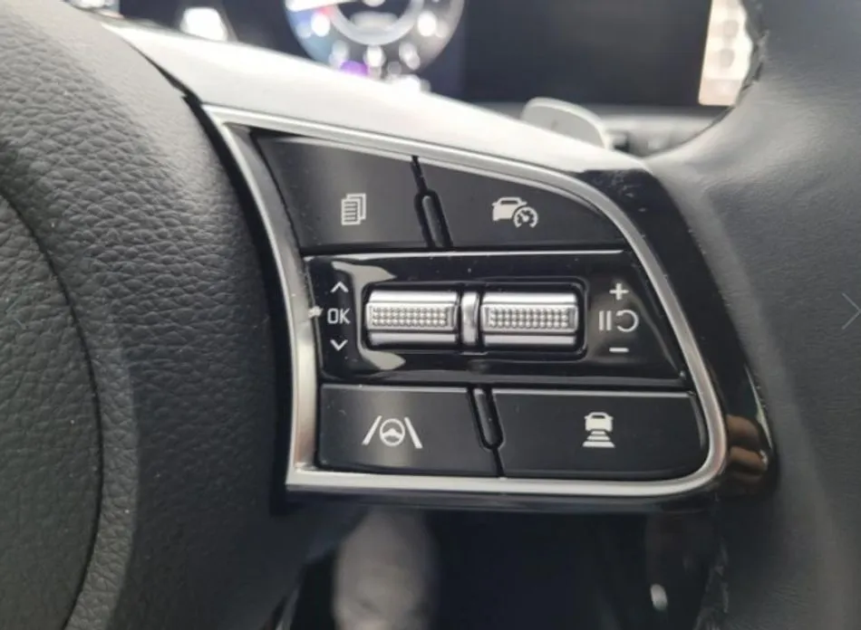 Kia Seltos 2023 из KR, фото 8