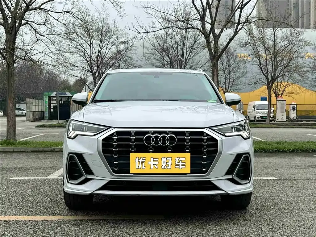 Audi Q3 — фото 2