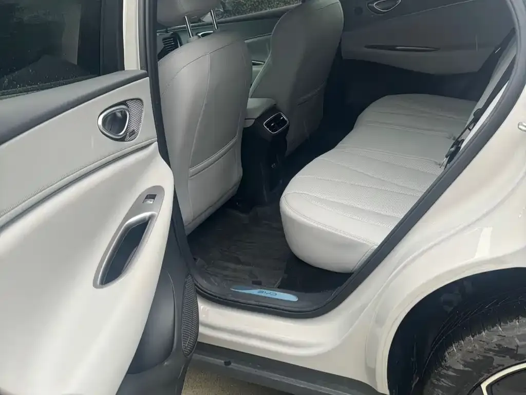 BYD Hiace 06 2025 из CN, фото 4