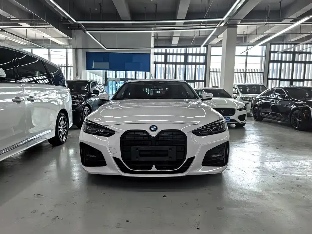BMW 4 Series 2021 из CN, фото 6