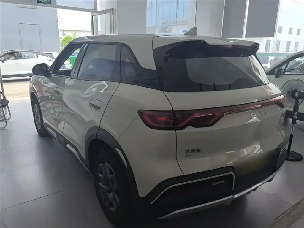 BYD Yuan UP 2025 из CN, фото 3