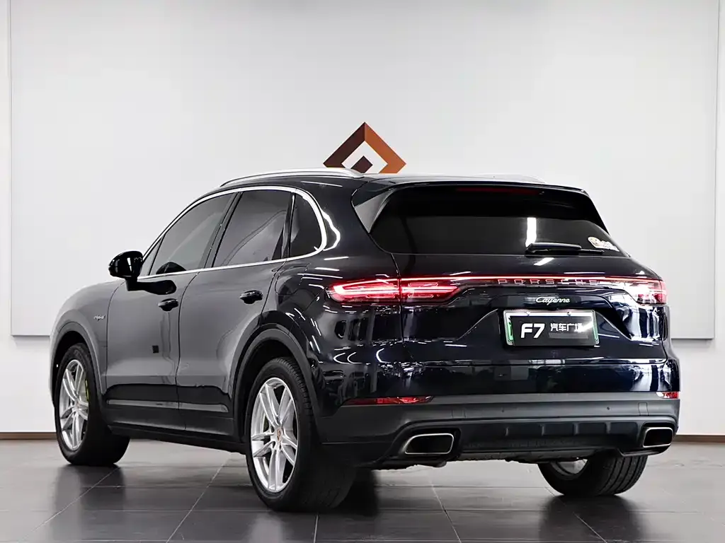 Porsche Cayenne Hybrid 2021 из CN, фото 8