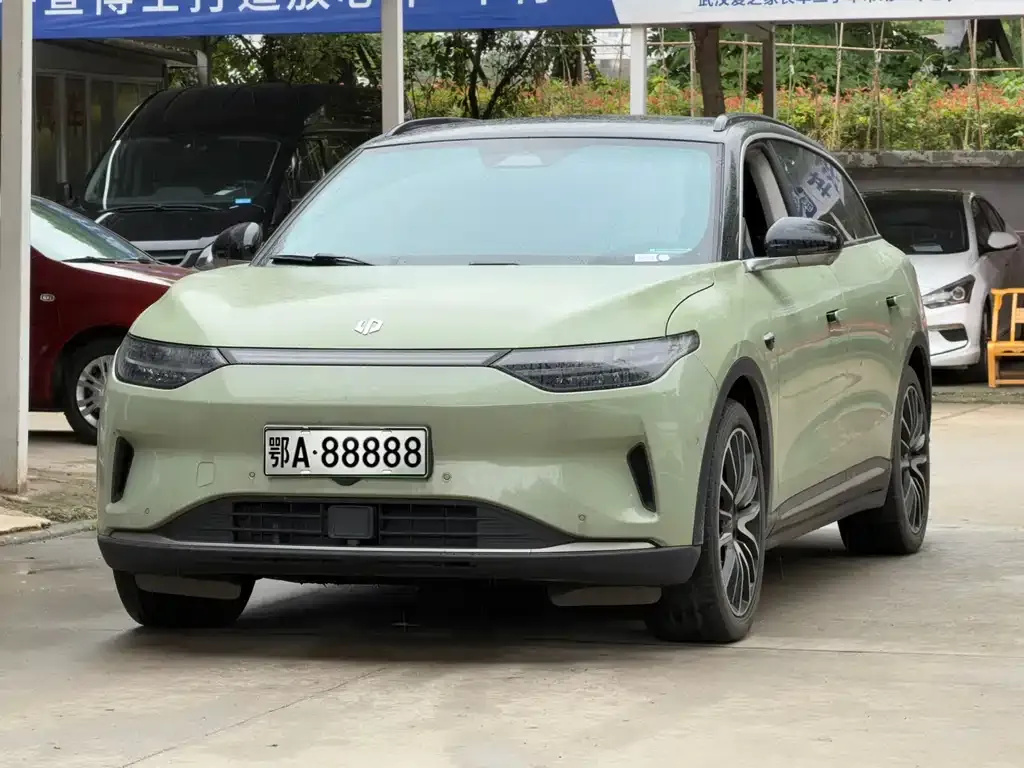 Leapmotor C11