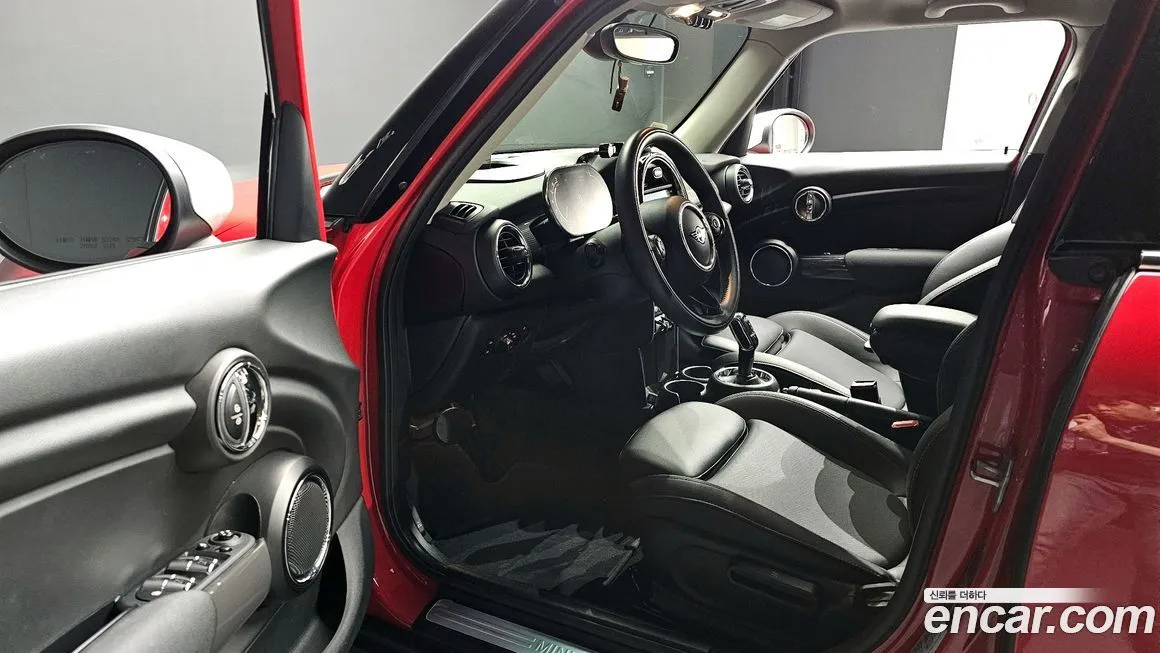 Mini Cooper 2021 из KR, фото 6