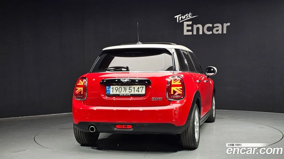Mini Cooper 2021 из KR, фото 8