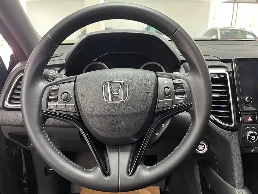 Honda UR-V 2023 из CN, фото 10