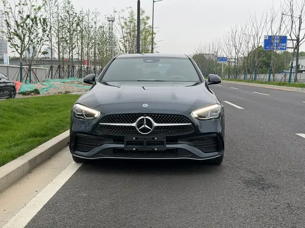 Mercedes-Benz C-Class — фото 10