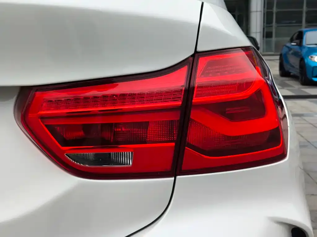 BMW 1 Series — фото 2