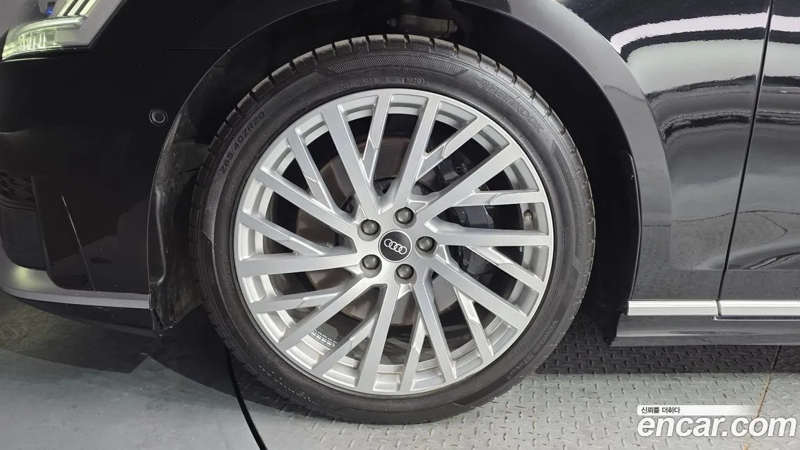 Audi A8 2021 из KR, фото 10