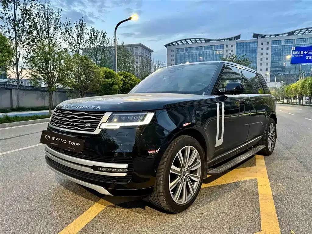 Land Rover Range Rover — фото 1