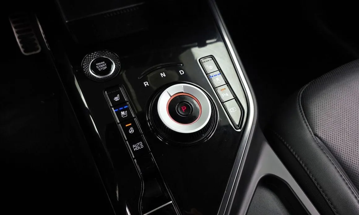 Kia Niro — фото 9