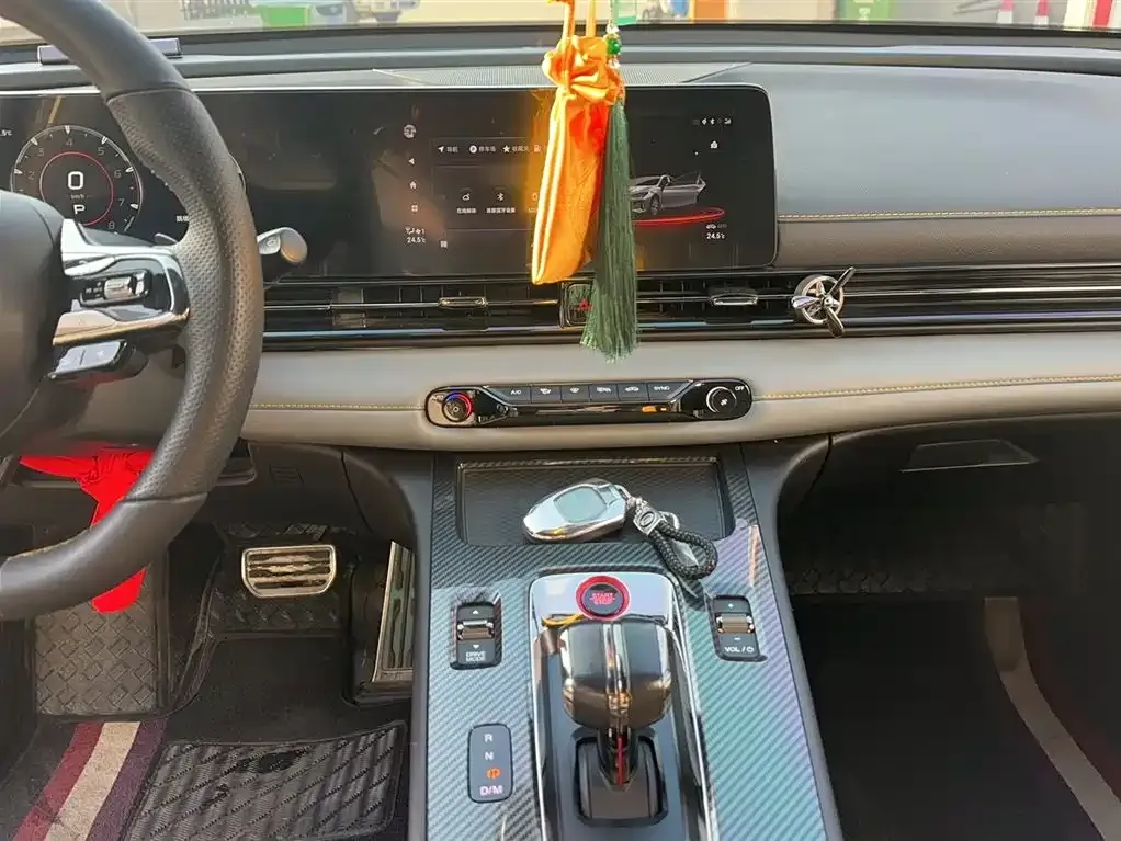 GAC Motor Shadow Leopard — фото 10