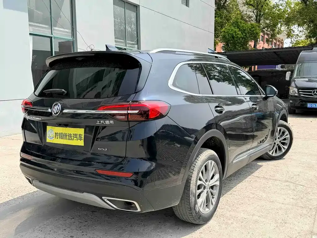 Buick Envision Plus — фото 10