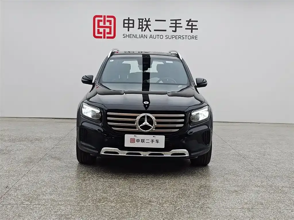 Mercedes-Benz GLB — фото 10