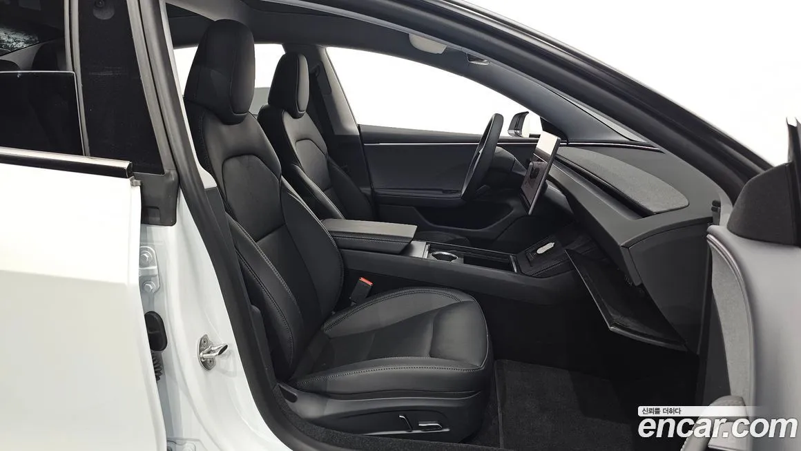 Tesla Model 3 — фото 3