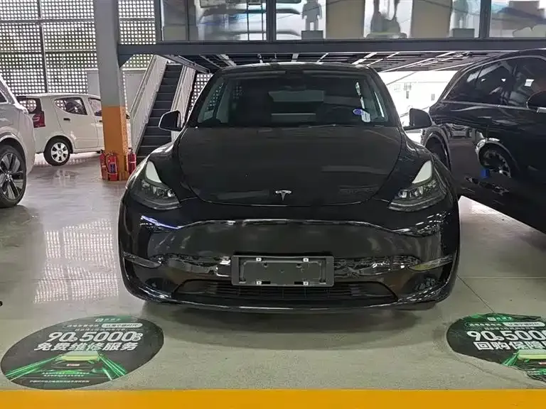 Tesla Model Y — фото 5