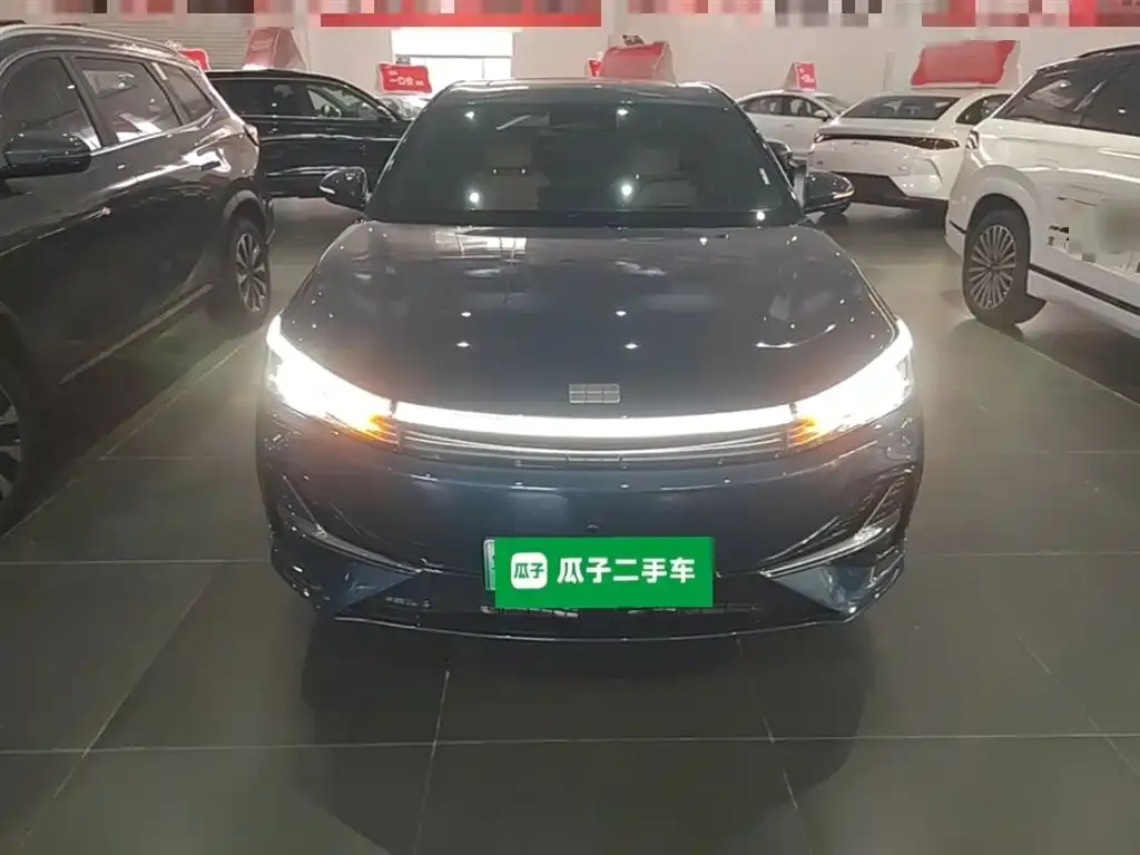 Geely Galaxy A7 — фото 4