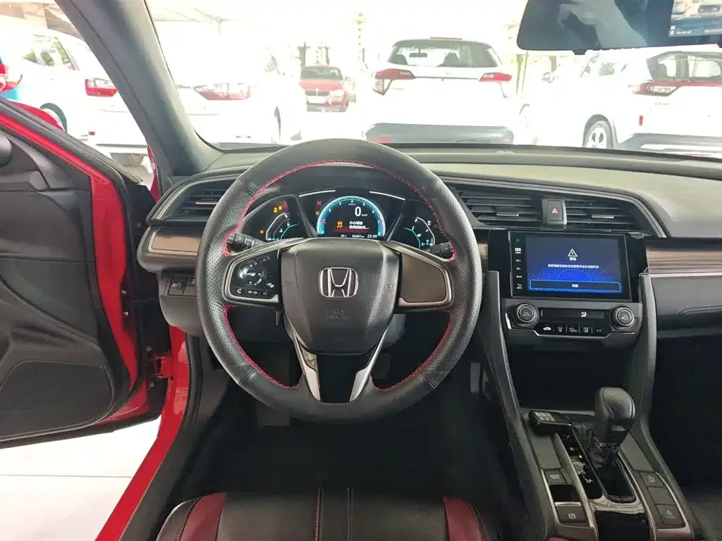 Honda Civic — фото 5