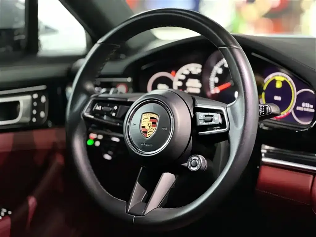 Porsche Panamera — фото 5