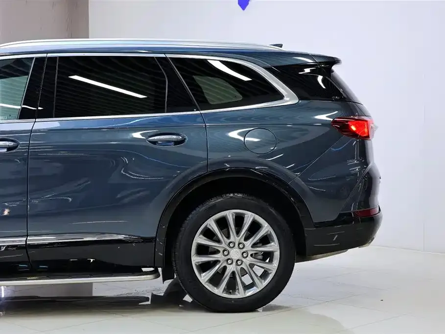 Buick Enclave — фото 4