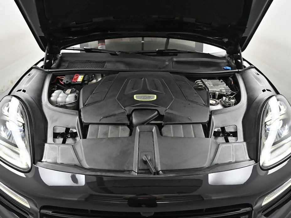 Porsche Cayenne 2021 из KR, фото 8