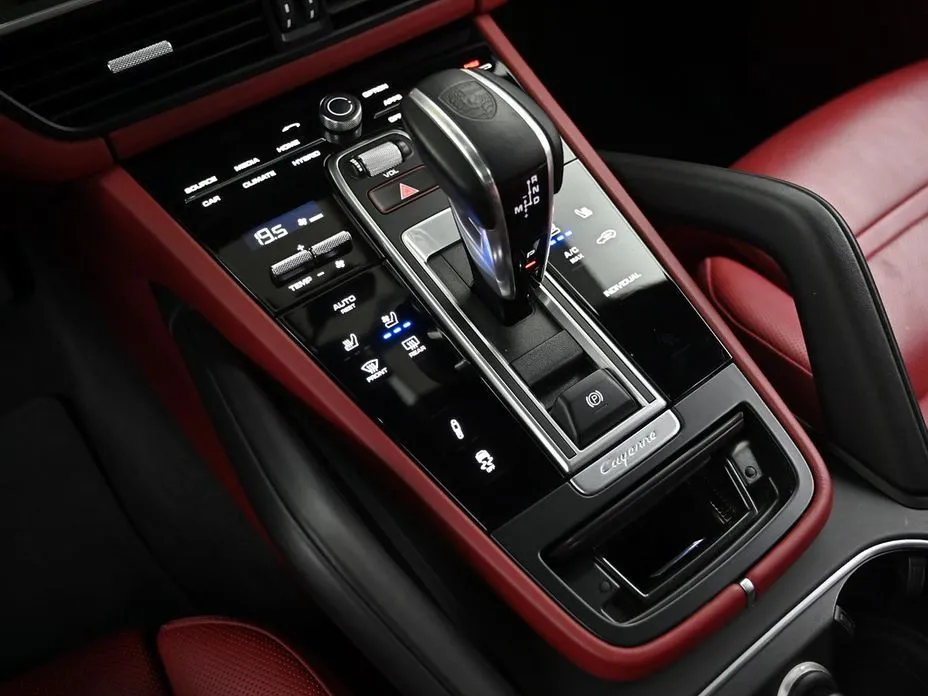 Porsche Cayenne 2021 из KR, фото 6