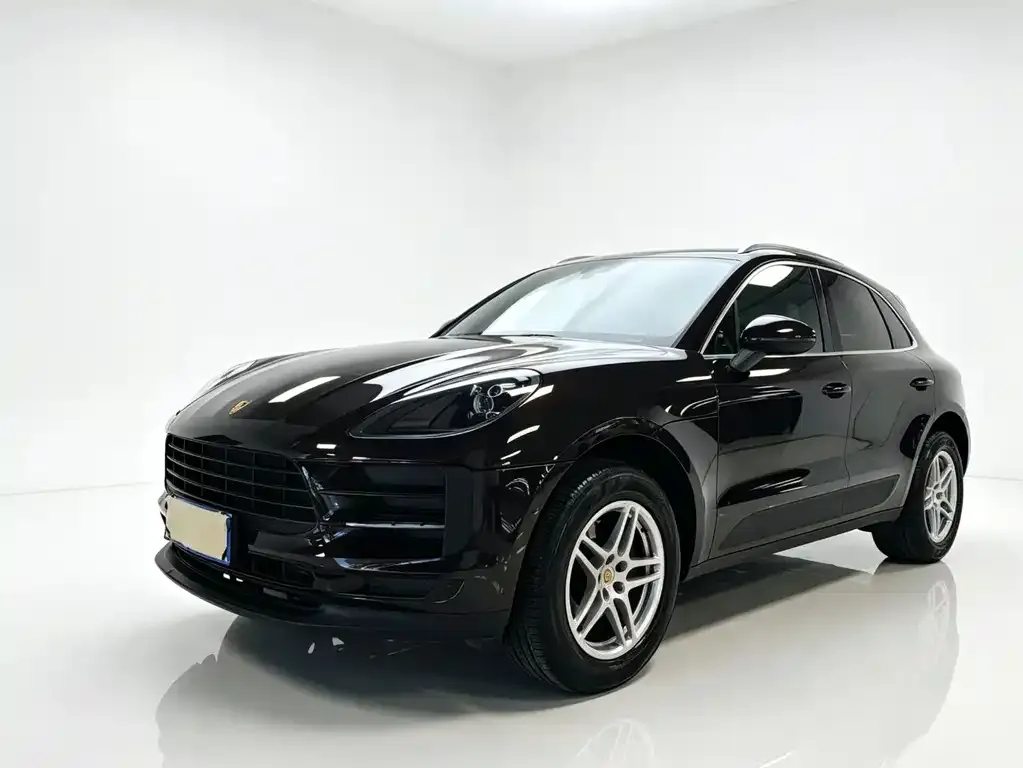 Porsche Macan — фото 1