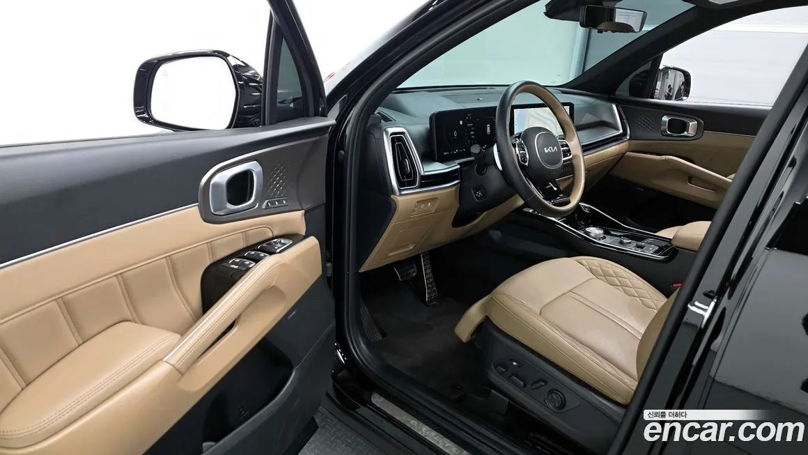 Kia Sorento — фото 7
