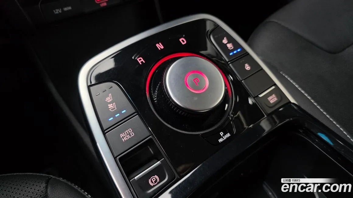 Kia Niro — фото 6