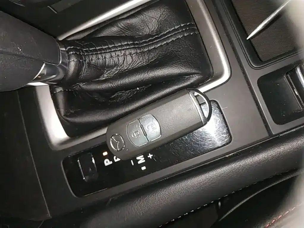 Mazda CX-4 2021 из CN, фото 8