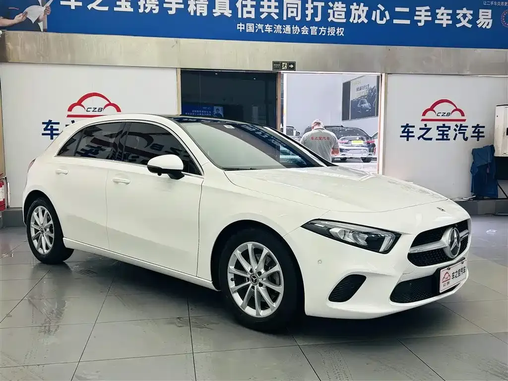 Mercedes-Benz A-Class (Import) 2023 из CN, фото 2