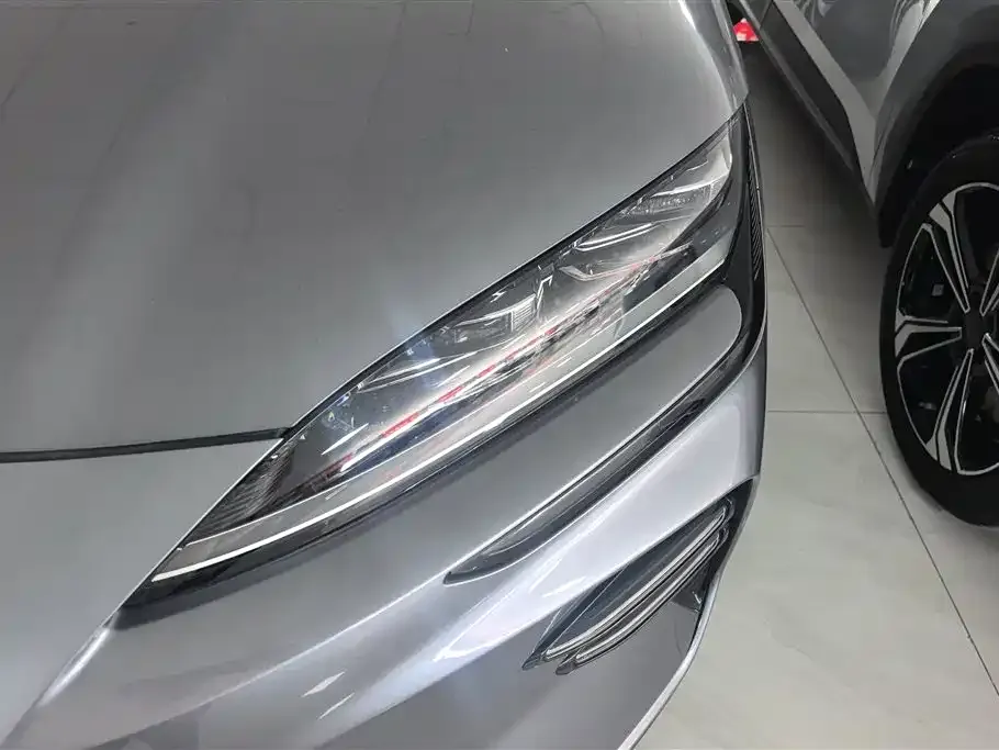 BYD PLUS New Energy — фото 9