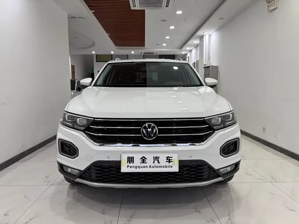 Volkswagen T-Roc — фото 5