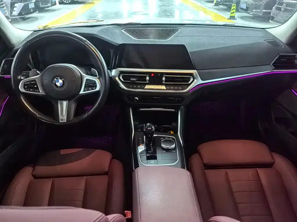BMW 3 Series 2021 из CN, фото 9