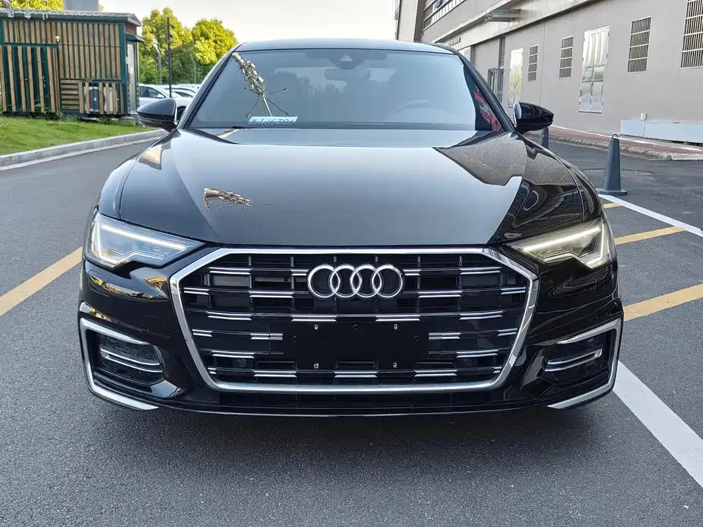 Audi A6L 2023 из CN, фото 8