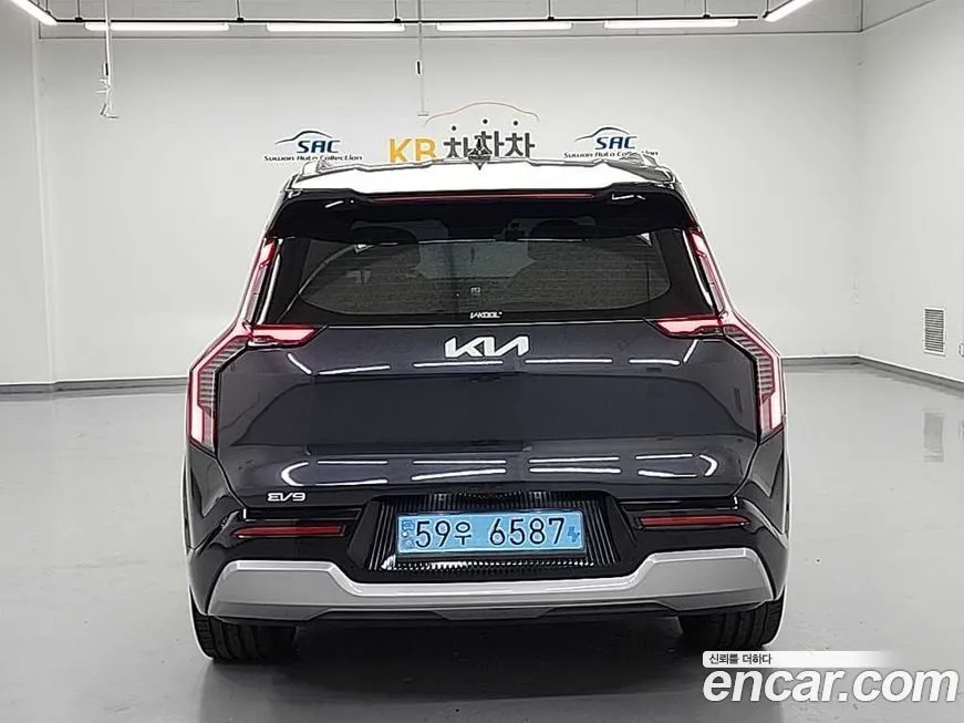 Kia EV9 2024 из KR, фото 8