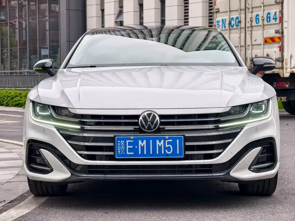 Volkswagen CC — фото 9