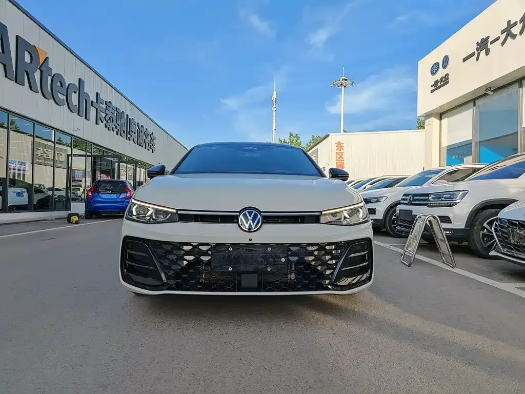 Volkswagen Passat — фото 5