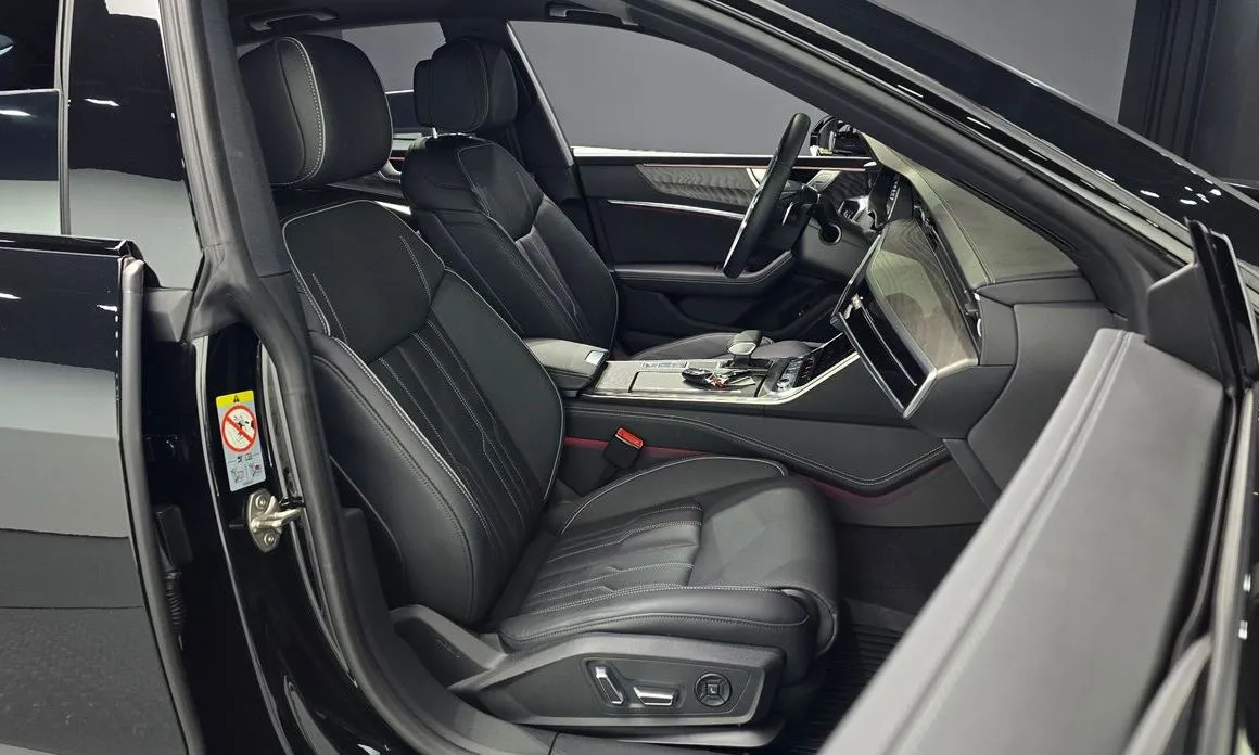 Audi A7 — фото 8