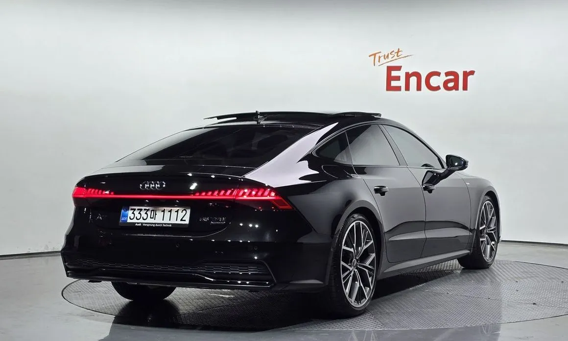 Audi A7 — фото 2