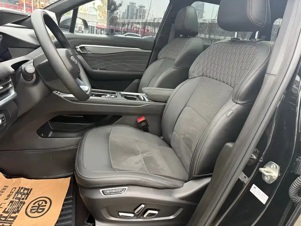 Geely Haoyue L 2025 из CN, фото 5