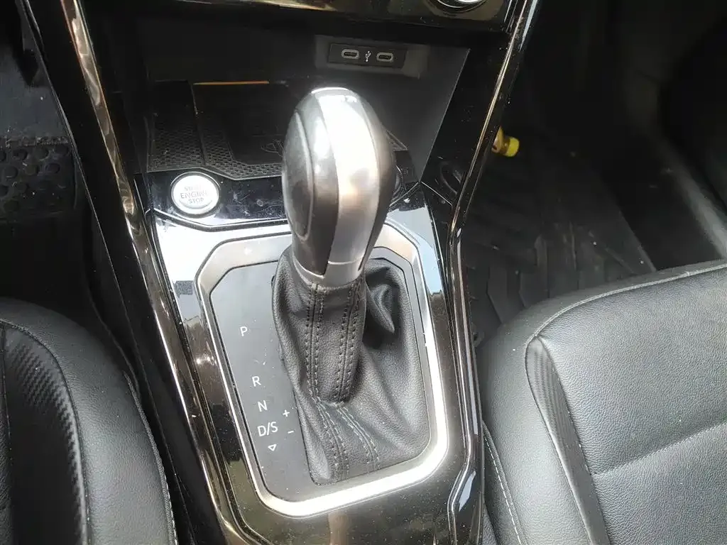 Volkswagen T-Roc 2022 из CN, фото 8