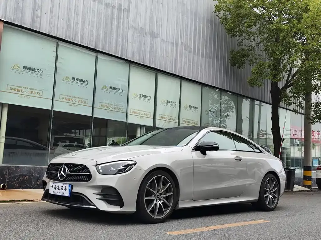 Mercedes-Benz E-Class (Import) — фото 1