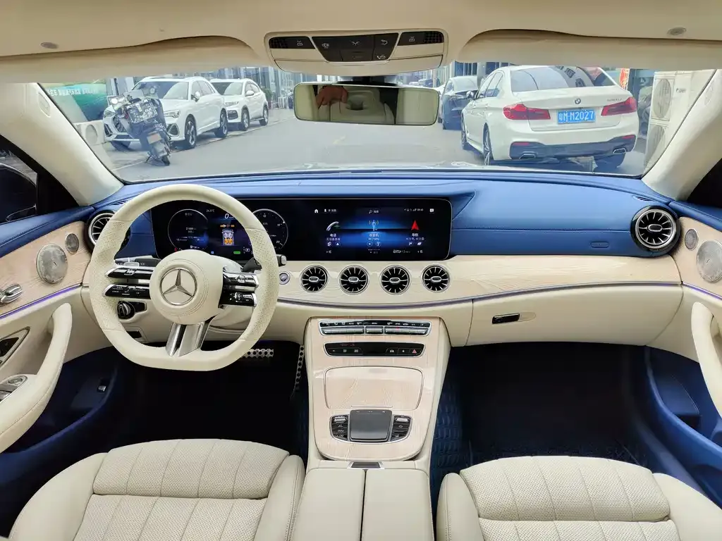 Mercedes-Benz E-Class (Import) — фото 6