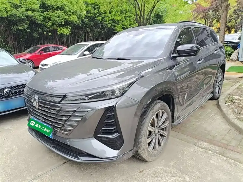 Changan CS75PLUS — фото 1